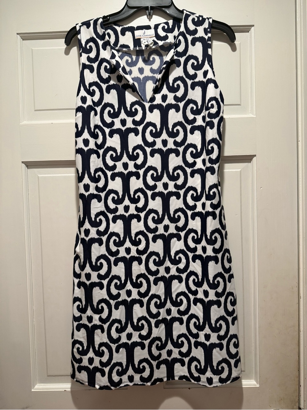 Jude Connally Navy and White Sleeveless Patterned Shift Dress